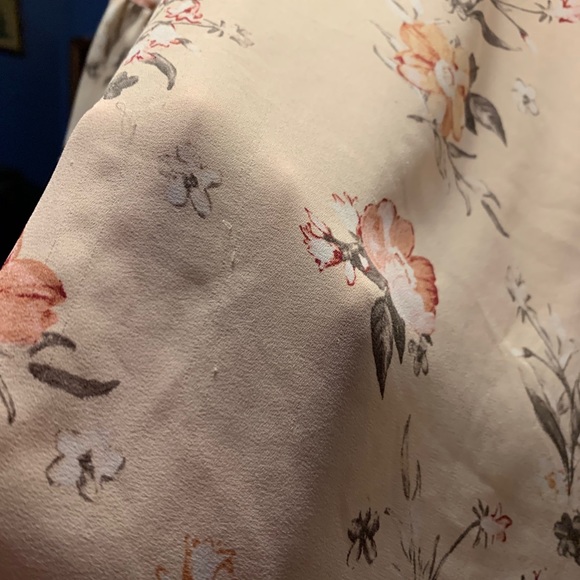 Rose & Olive floral chiffon blouse - Picture 3 of 5